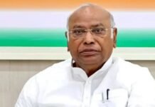 खरगे के बयान पर देशभर में सियासी बवाल, भाजपा ने मांगी बिना शर्त माफी