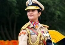 सिमरन बाला रचेंगी इतिहास: 26 वर्षीय CRPF अधिकारी गणतंत्र दिवस परेड में पहली बार करेंगी पुरुष टुकड़ी का नेतृत्व