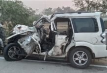 बेटी की शादी से घर लाैट रहा था परिवार, हादसे में पांच लोगों की मौत