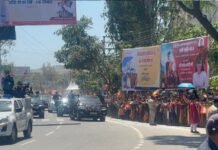 देहरादून में पीएम मोदी का रोड शो, 12 किमी तक उमड़ा जनसैलाब