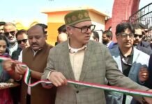 तिरंगे का सम्मान : CM उमर अब्दुल्ला ने तिरंगे रंग की रिबन काटने से किया इनकार