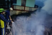 उत्तरकाशी: गोरसाली गांव में भीषण अग्निकांड, दो मंजिला मकान राख, एक गाय और बछड़े की जलकर मौत