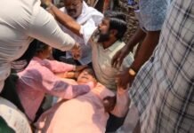 अभिषेक के बाद सांसद कल्याण बनर्जी पर भी हमला, सिर में चोट, BJP पर लगाए गंभीर आरोप