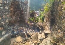 BREAKING: नारायणबगड़ अस्पताल में दर्दनाक हादसा, दीवार गिरने से चिकित्सा प्रभारी डॉ. नवीन चंद्र डिमरी की मौत