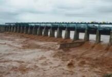 जम्मू-कश्मीर में मानसून का कहर, 3 दिन में 25 की मौत; वैष्णो देवी और अमरनाथ यात्रा लगातार तीसरे दिन स्थगित