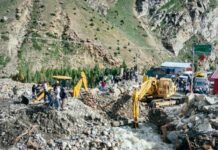 मानसून बना आफत, हादसों में दो महिलाओं समेत चार की मौत, 49 सड़कें बंद