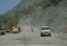 बारिश से उत्तराखंड में 34 सड़कें बंद, चमोली सबसे अधिक प्रभावित