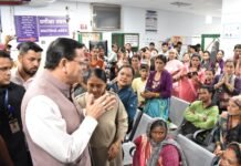 मुख्यमंत्री ने पीपलकोटी टनल हादसा श्रमिकों से मिले।
