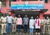 नाबालिग बेटी को 2 लाख में बेचने वाली मां समेत चार आरोपी गिरफ्तार, अपहरण की झूठी कहानी का खुलासा