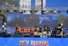 बदरीनाथ धाम में दो दिवसीय देवभूमि सांस्कृतिक महोत्सव शुरू हुआ